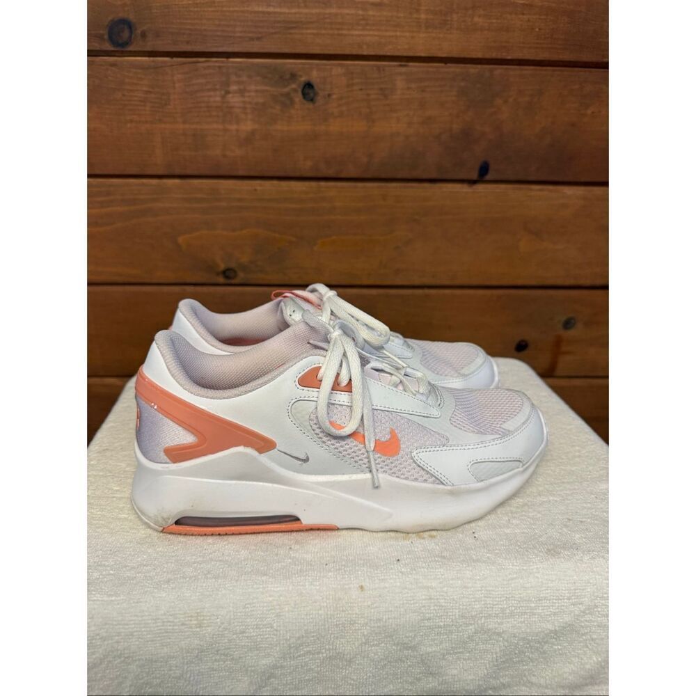 Nike Big Girls Air Max Bolt Youth Sneakers Size 6Y Violet Crimson Bliss CW1626-5 - Picture 2 of 8